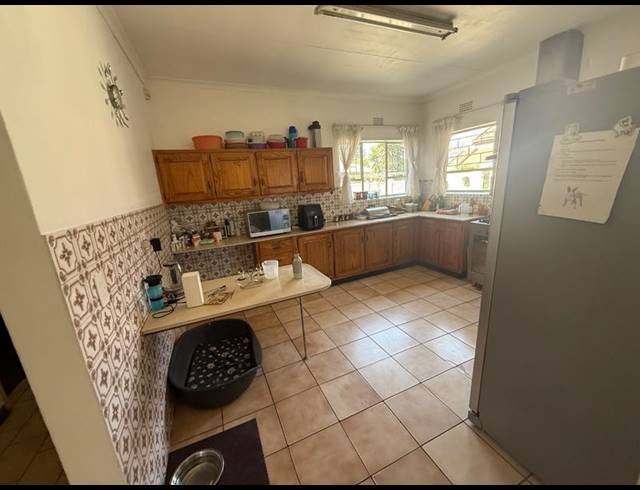 3 BEDROOM HOUSE FOR SALE IN VANDERBIJLPARK SE 6